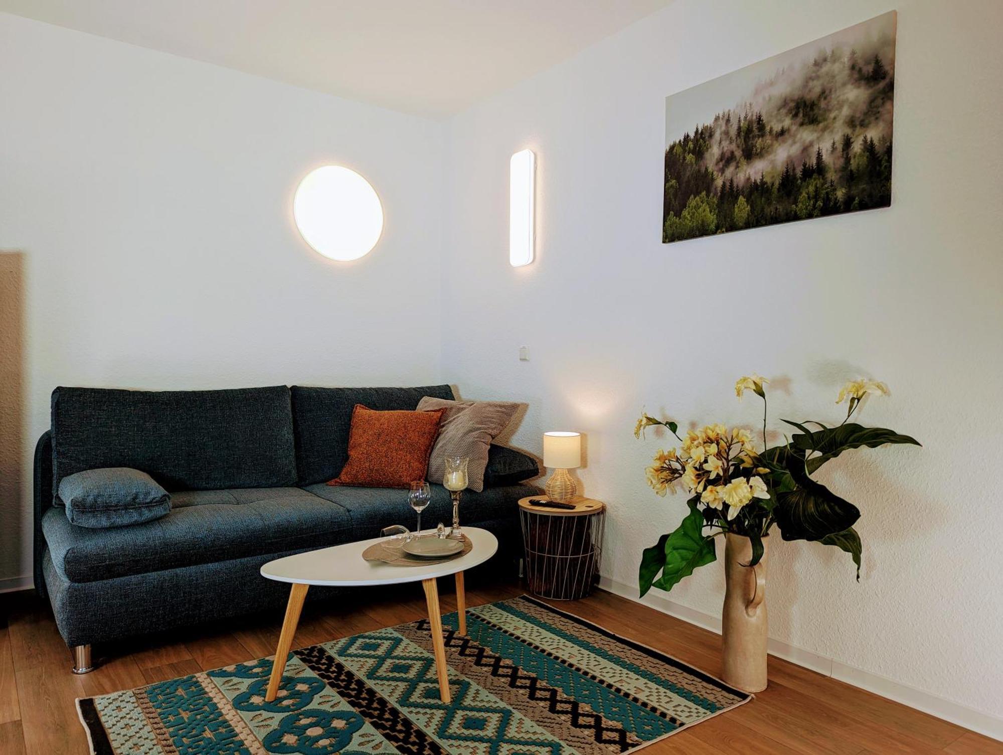 Fewo Urban Gotha - Apartment Orangerie - Am Schlosspark- Parken An Der Der Tuer- Barrierefrei, 900 Meter Zum Bahnhof - Wallbox Kültér fotó
